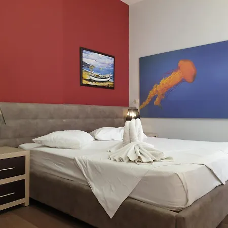 Perandor 4*