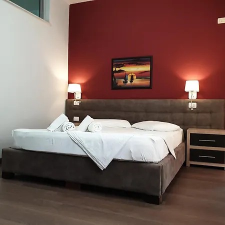 Perandor 4*
