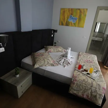 Hotel Perandor Durrës