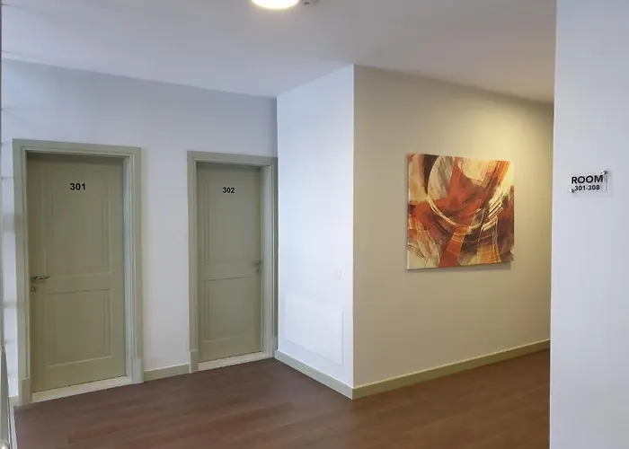 Perandor 4* Дуррес