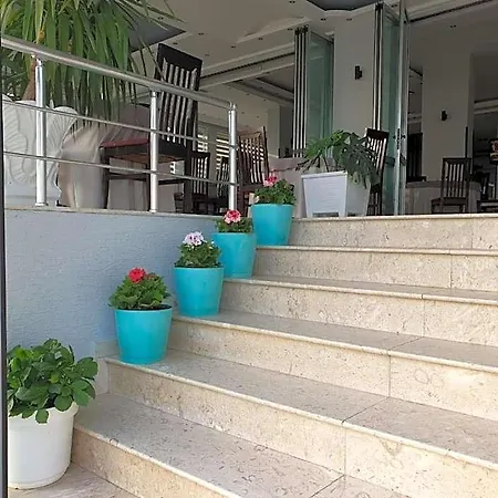 Hotel Perandor Durrës
