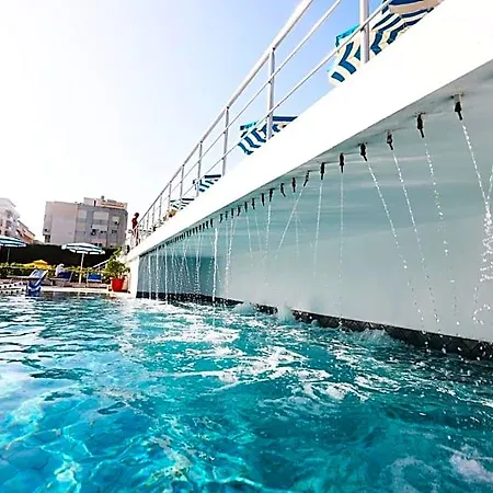 Perandor Hotel