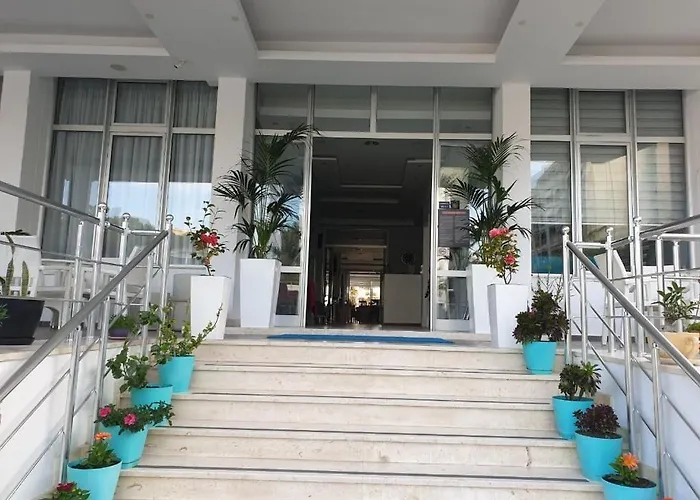 Perandor Hotel Durrës